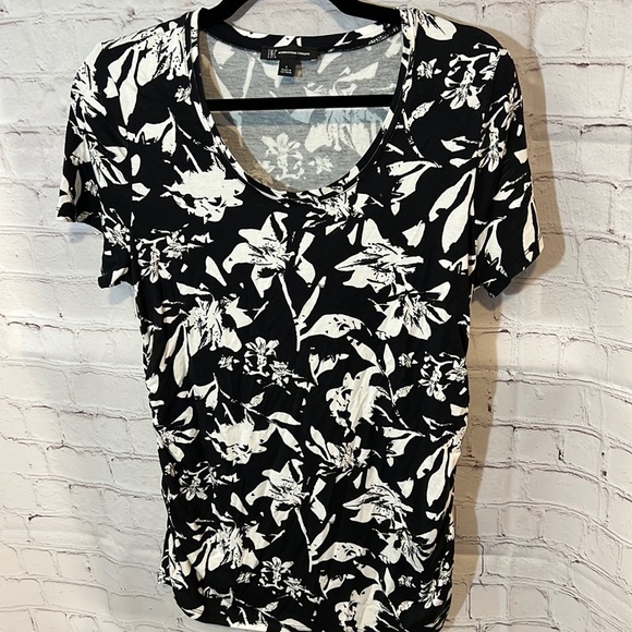 NWOT INC Women's Top - Picture 1 of 4